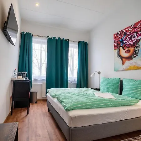 Loewen Langenhagen Hostel